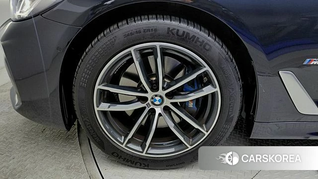 BMW 5 Series (G30) id 5031121 из Кореи 15