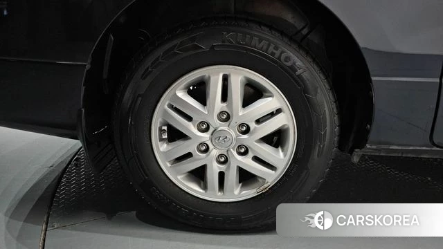 Hyundai The New Grand Starex id 4225671 из Кореи 29