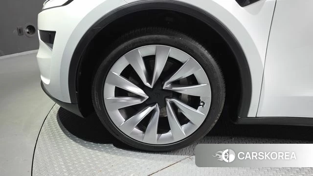 Tesla Model Y id 4757031 из Кореи 25