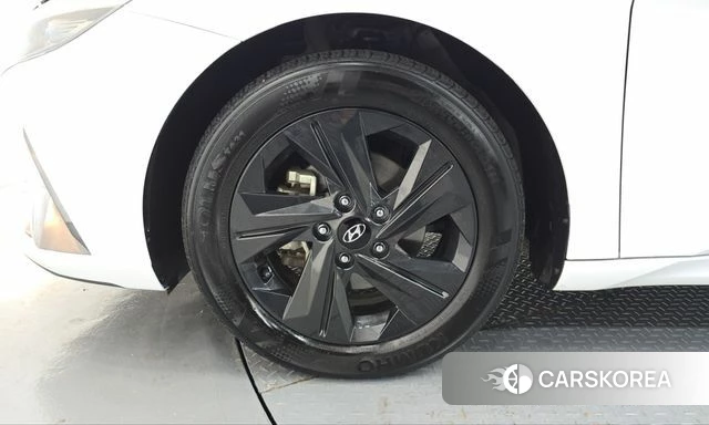 Hyundai Avante Hybrid (CN7) id 5052686 из Кореи 25