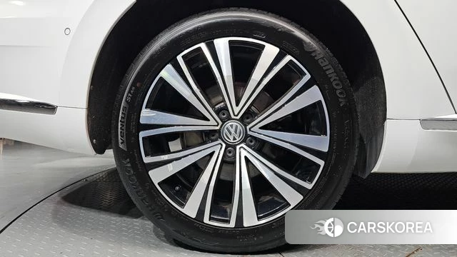 Volkswagen Arteon id 4907209 из Кореи 30