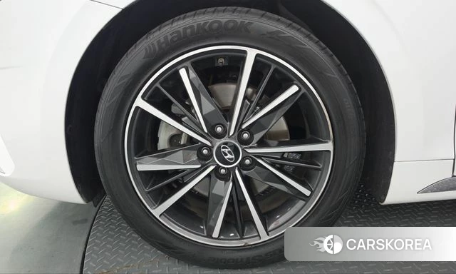Hyundai The New Grandeur IG id 5017852 из Кореи 28