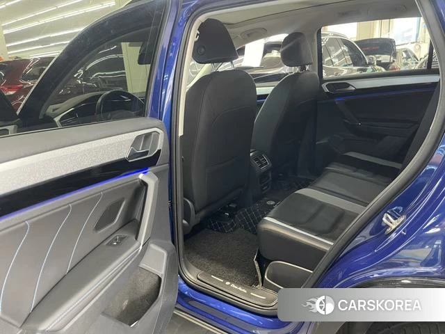 Volkswagen Tayron 2021 Синий из Китая, фото 6