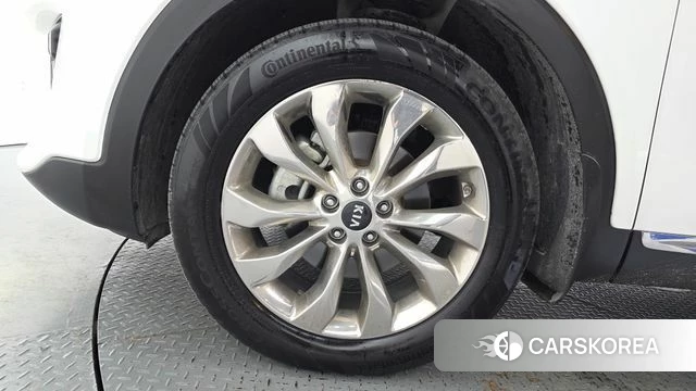 Kia The New Sorento id 5029409 из Кореи 29
