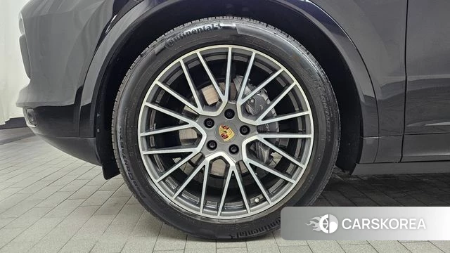 Porsche Cayenne (PO536) id 4952075 из Кореи 15