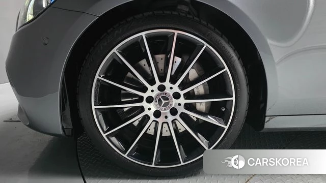 Mercedes-Benz E-Class W213 id 4975413 из Кореи 30