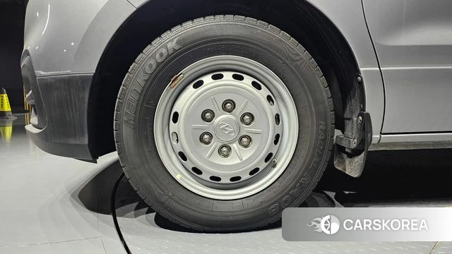 Hyundai The New Grand Starex id 3936804 из Кореи 15