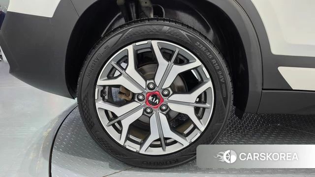 Kia Seltos id 4987968 из Кореи 25