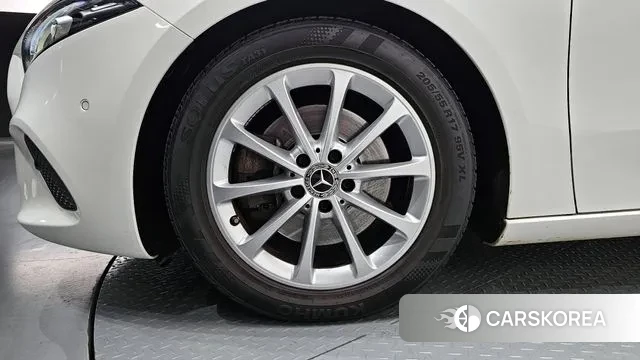 Mercedes-Benz A-Class W177 id 3567984 из Кореи 15
