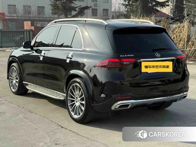 Mercedes-Benz GLE 2024 Черный из Китая, фото 5