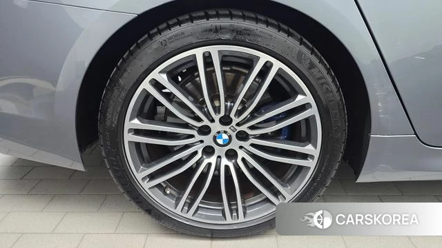 BMW 5 Series (G30) id 5048339 из Кореи 26