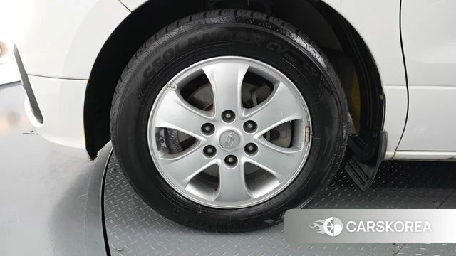 Hyundai The New Grand Starex id 4988075 из Кореи 26