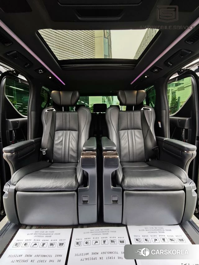Toyota Alphard 2021 Черный из Китая, фото 5