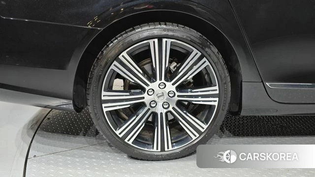 Volvo S90 id 4985957 из Кореи 32