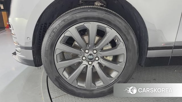 Land Rover Range Rover Velar id 5013693 из Кореи 15