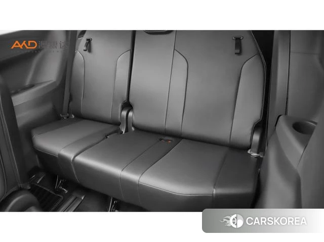Toyota Granvia 2025 Зеленый из Китая, фото 6