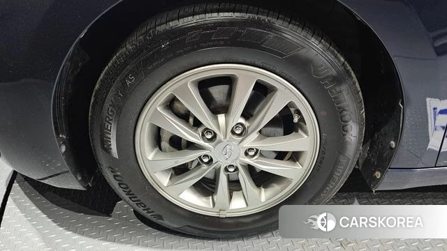 Hyundai The New Avante AD id 4595233 из Кореи 26