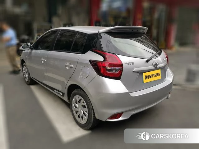 Toyota Vios 2023 Темно-серый из Китая, фото 5