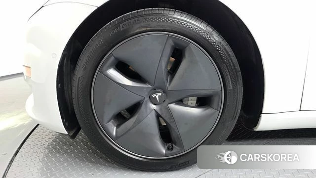 Tesla Model 3 id 4667022 из Кореи 15