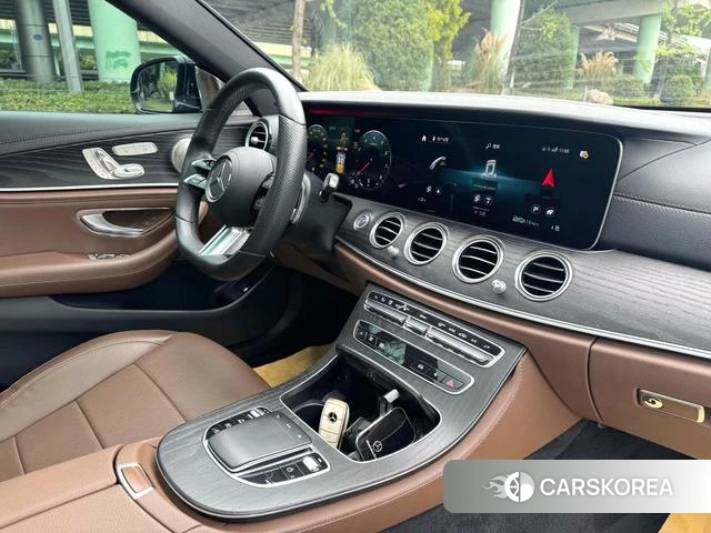 Mercedes-Benz E-Class 2021 Черный из Китая, фото 6