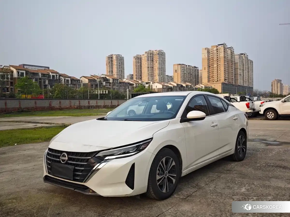 Nissan Sylphy 2024 Белый из Китая, фото 5