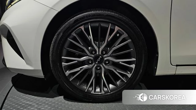 Kia The New K3 2nd generation id 4986719 из Кореи 15