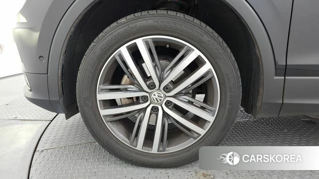 Volkswagen Tiguan Allspace id 5041398 из Кореи 31