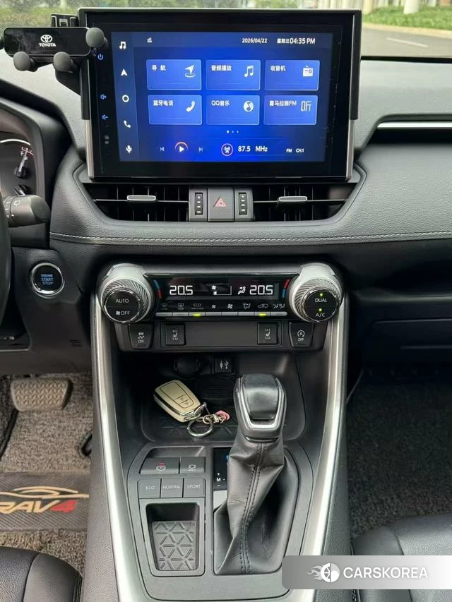Toyota RAV4 2021 Белый из Китая, фото 5