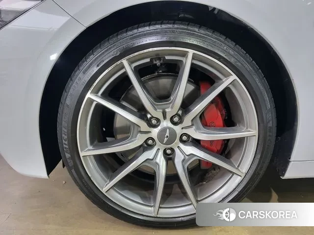 Genesis G70 id 3677456 из Кореи 15