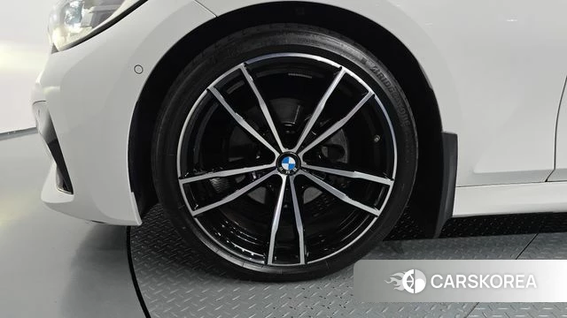 BMW 3 Series (G20) id 4976975 из Кореи 26