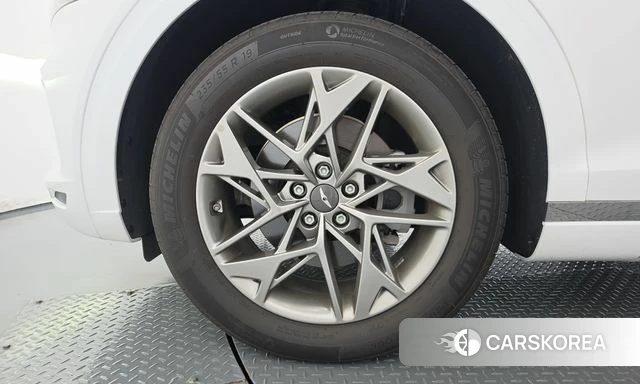 Genesis GV70 id 4936423 из Кореи 30