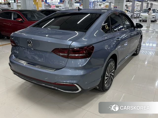 Volkswagen Lavida 2022 Синий из Китая, фото 5