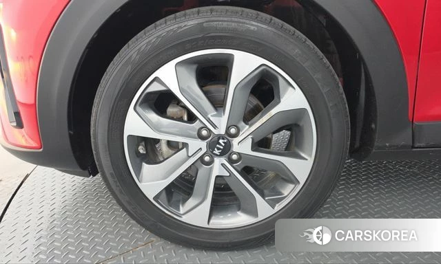 Kia Stonic id 5048684 из Кореи 29
