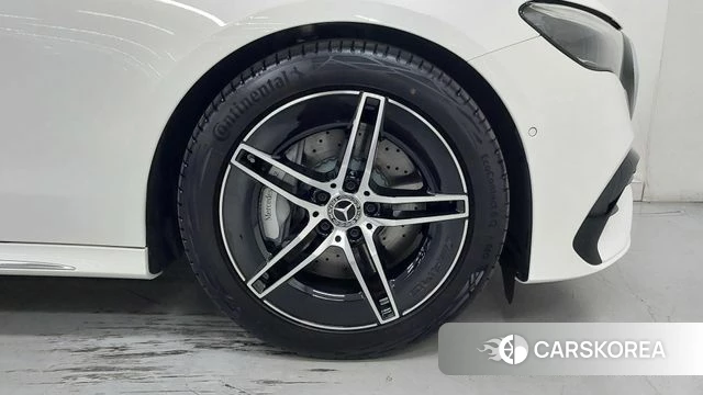 Mercedes-Benz E-Class W214 id 5000532 из Кореи 12