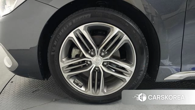 Hyundai Grandeur IG id 4658159 из Кореи 26