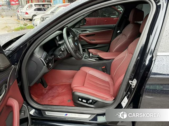 BMW 5 series 2021 Черный из Китая, фото 6