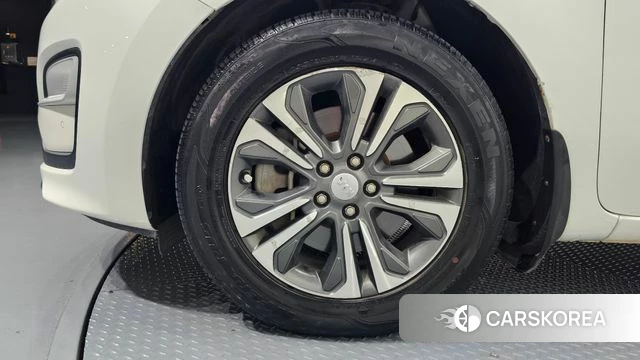 Kia The New Carnival id 4850015 из Кореи 15
