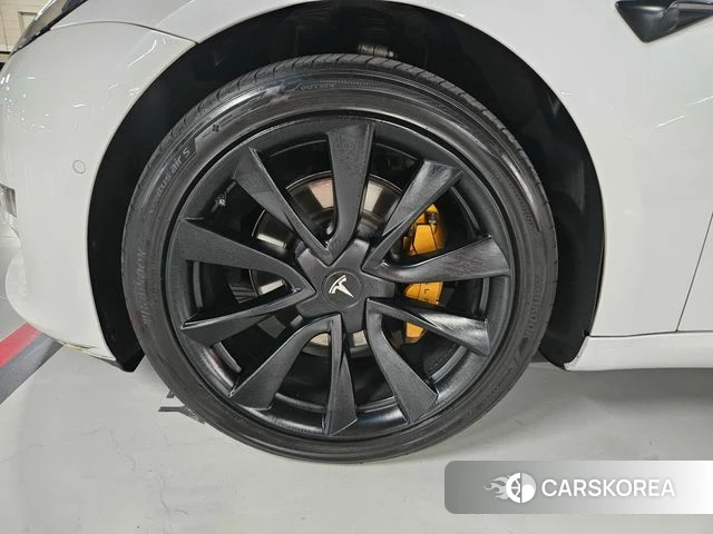Tesla Model 3 id 4624690 из Кореи 15