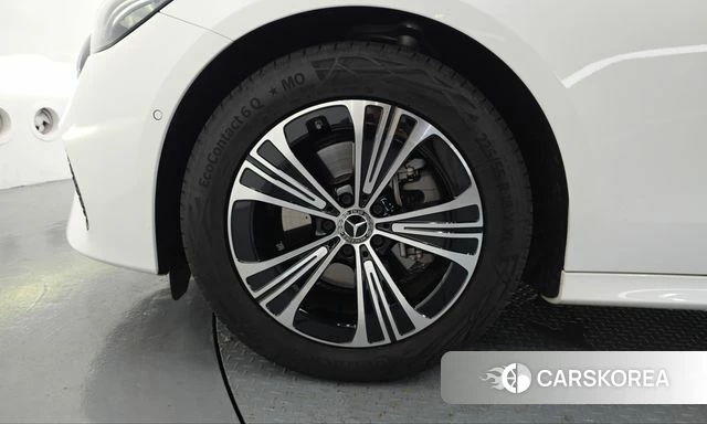 Mercedes-Benz E-Class W214 id 4980064 из Кореи 28