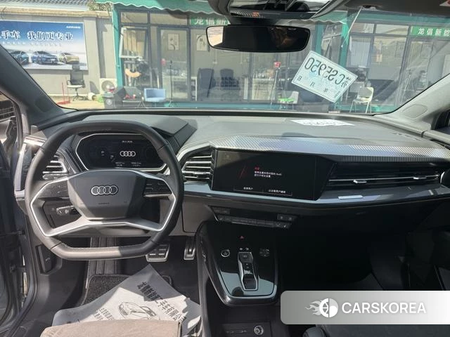 Audi Q4 2023 Синий из Китая, фото 5