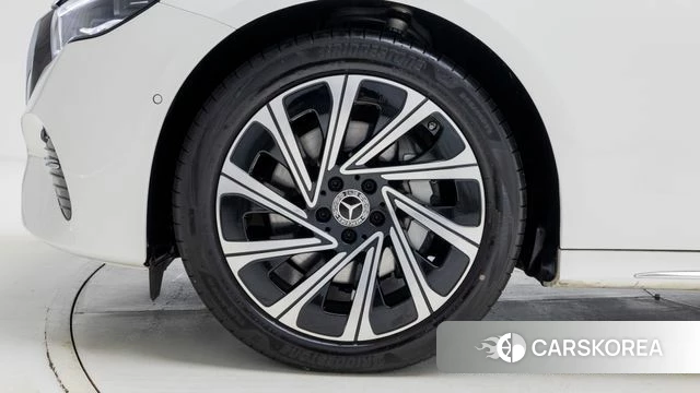Mercedes-Benz E-Class W214 id 4995255 из Кореи 14