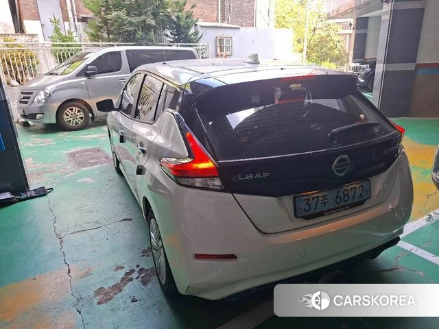 Nissan Leaf (ZE1) id 5023690 из Кореи 16