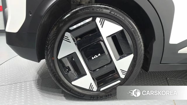 Kia EV3 id 4734941 из Кореи 15