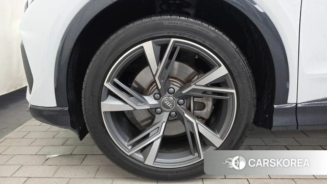 Audi Q4 e-Tron (F4) id 4752819 из Кореи 15
