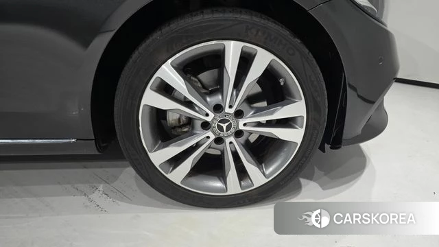 Mercedes-Benz C-Class W205 id 4982034 из Кореи 15