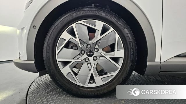 Genesis GV60 id 5012701 из Кореи 33