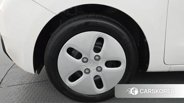 Kia The New Kia Ray id 4701479 из Кореи 25