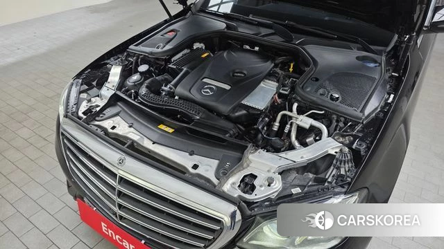 Mercedes-Benz E-Class W213 id 4978257 из Кореи 26