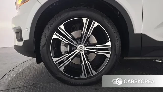 Volvo XC40 id 3493888 из Кореи 15