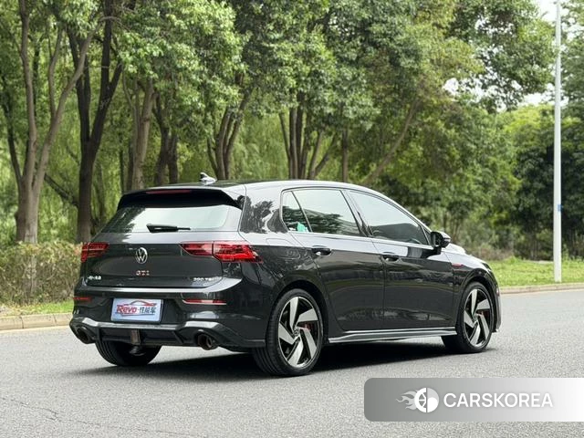 Volkswagen Golf 2022 Черный из Китая, фото 5